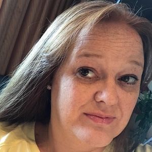 Meet your Posher, Carolyn